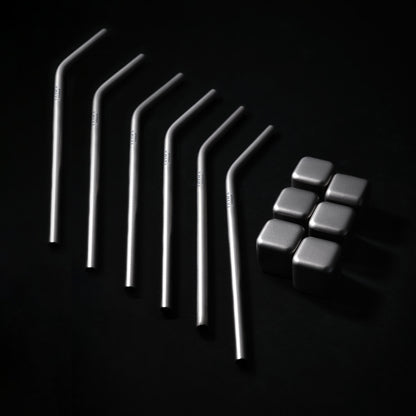 metal straws and metal dice